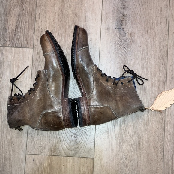 Bed Stu boots 11.5 US —never worn, has original tag. - Picture 2 of 4